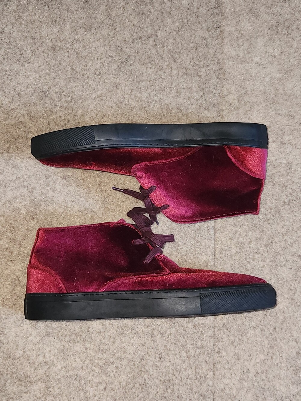 Merlot Velvet Chukka Boots With Rubber Sole And Black Laces | Burgundy | M8